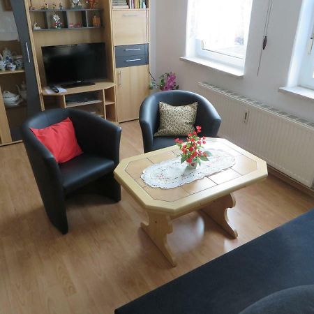 Ferienwohnung Zahn Oelsnitz  Exteriör bild